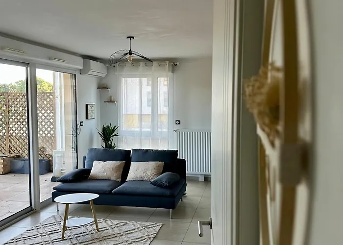 Tres Bel Appartement - 2 Chambres